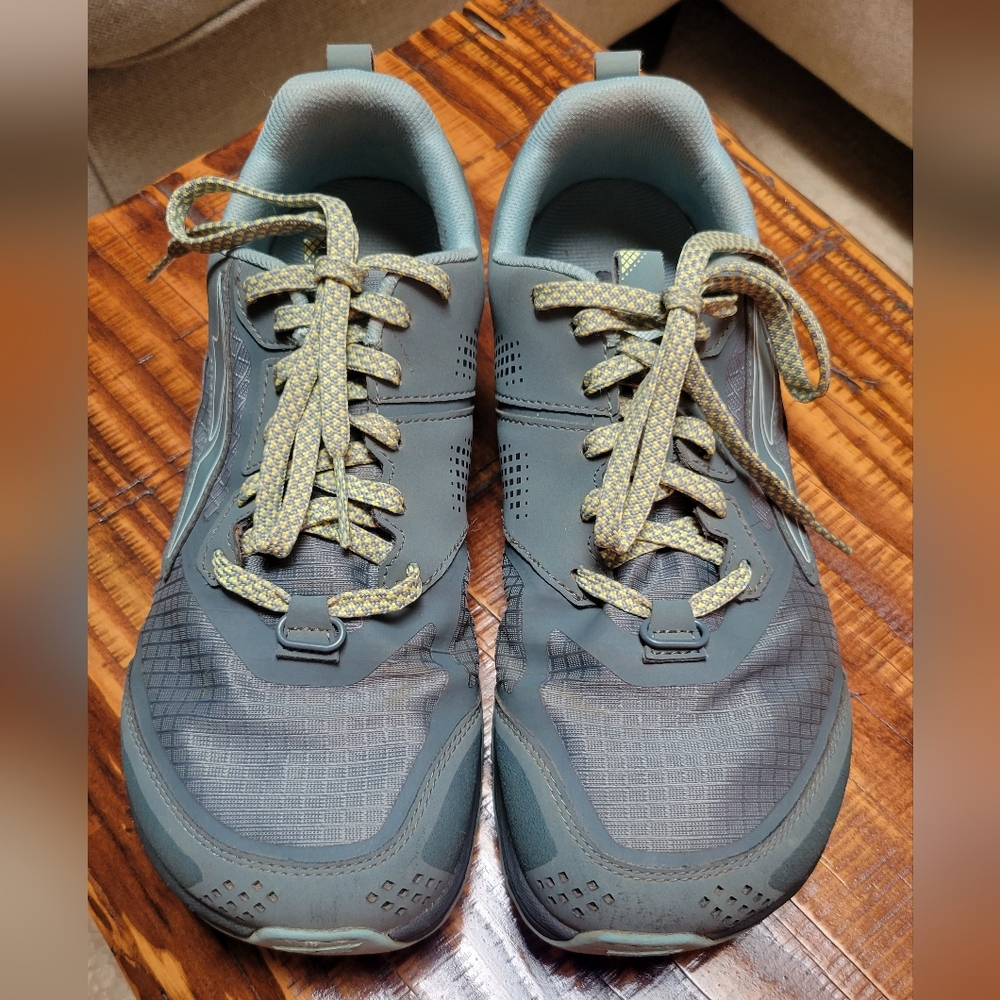 Atra Lone Peak 5 Trail Running Shoes Zero Drop FOOT Shape Balsam Green Size 9.5